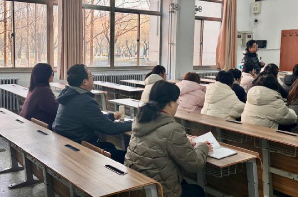 开云kaiyun官方网站领导开展新学期初听课查课与宿舍走访工作